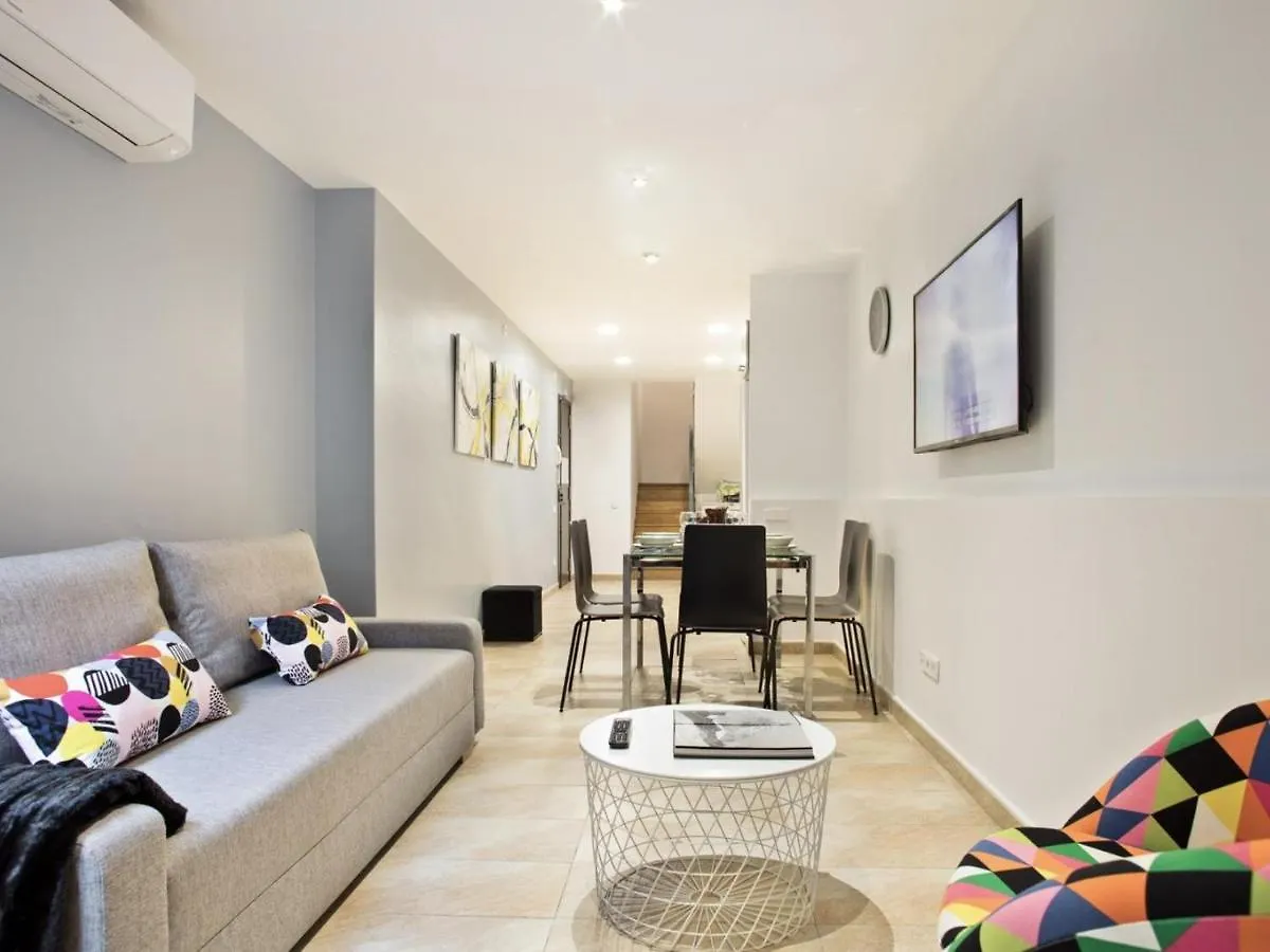Duplex Sagrada Familia 1 Apartment Barcelona